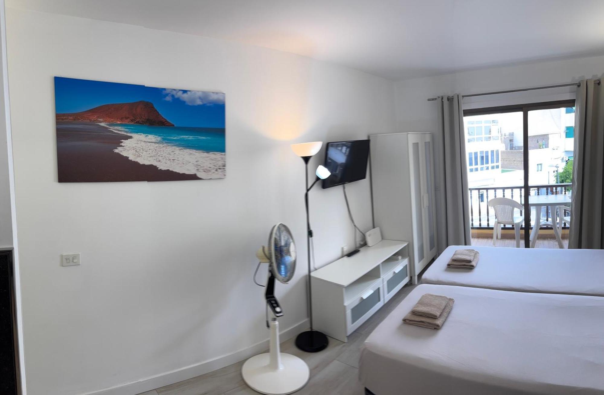 Cozy Studio In Los Cristianos Beach Free Wifi Арона Экстерьер фото